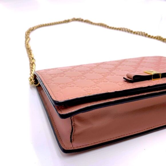 Auth Gucci Wallet On Chain Pink Beige Bow Guccisima Leather Gold Chain Strap Ex+ - Picture 3 of 16
